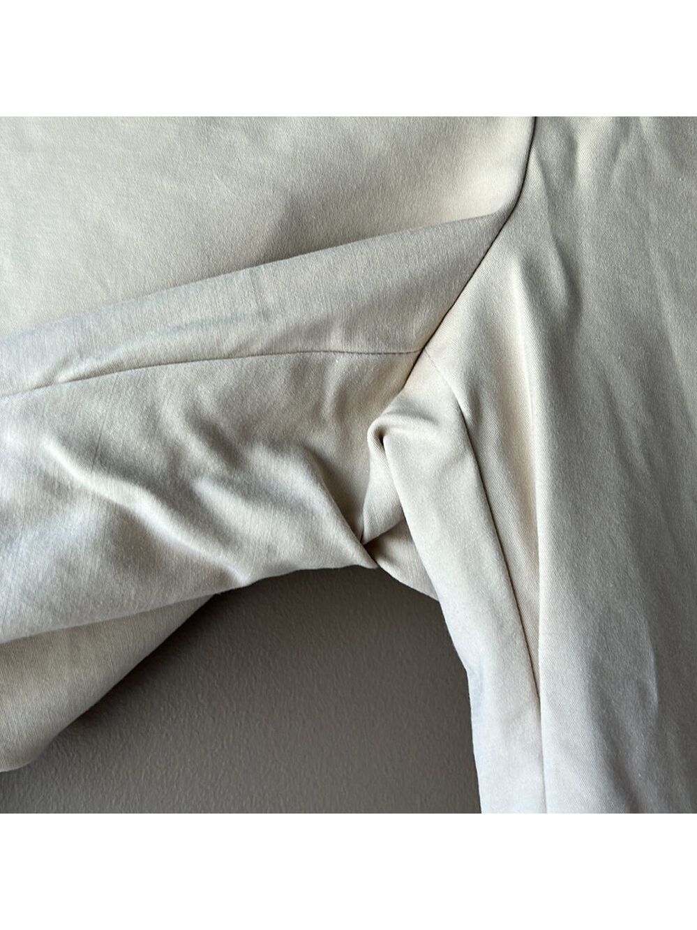 TALBOTS Cream Freeport Chino Pants Size 8P - Picture 5 of 9